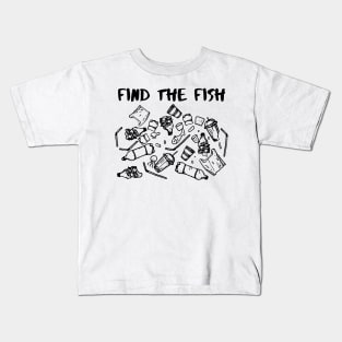 Earth day Find The Fish in the plastic ocean Kids T-Shirt